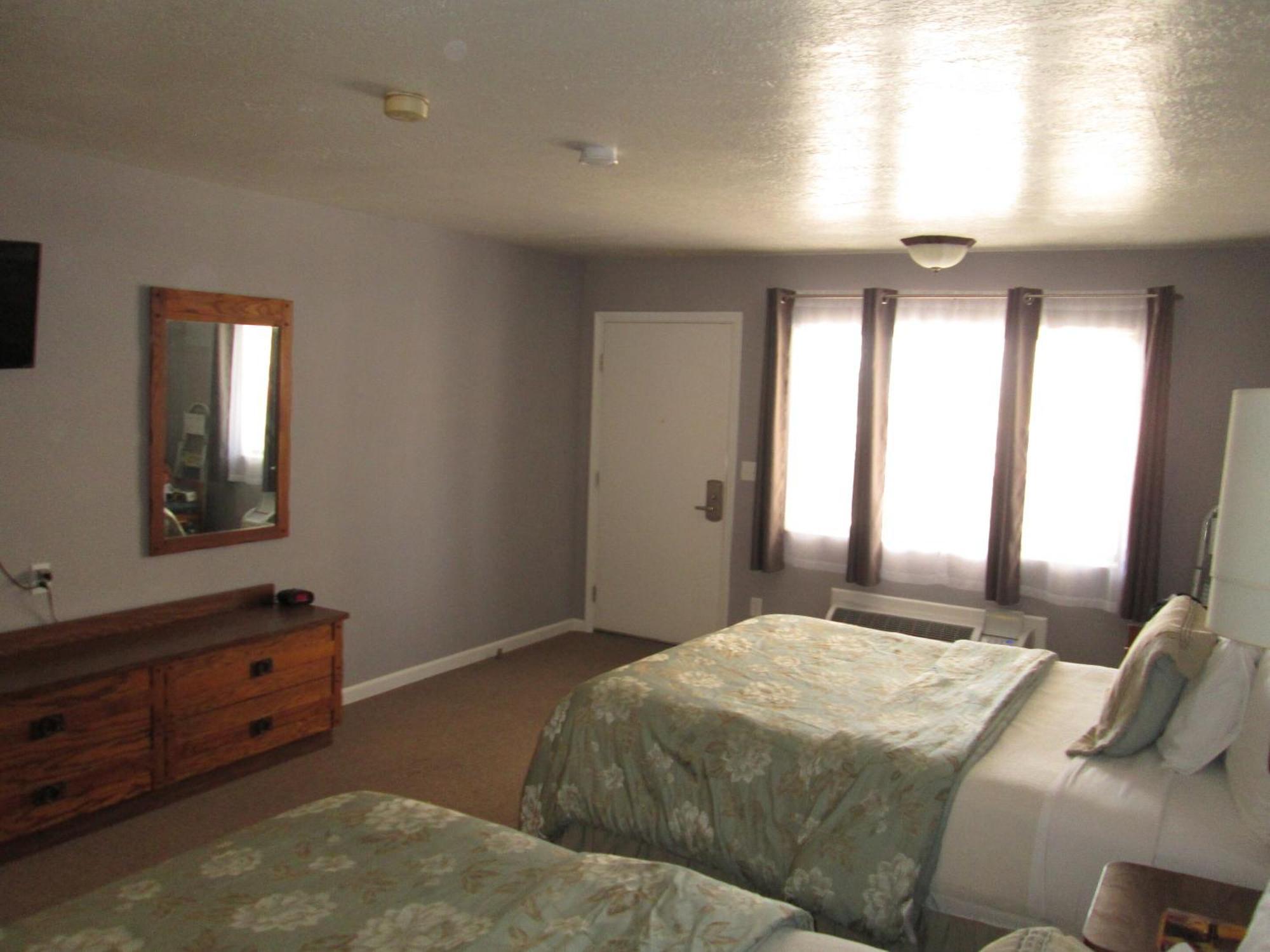 Jim Butler Inn & Suites Tonopah Bilik gambar